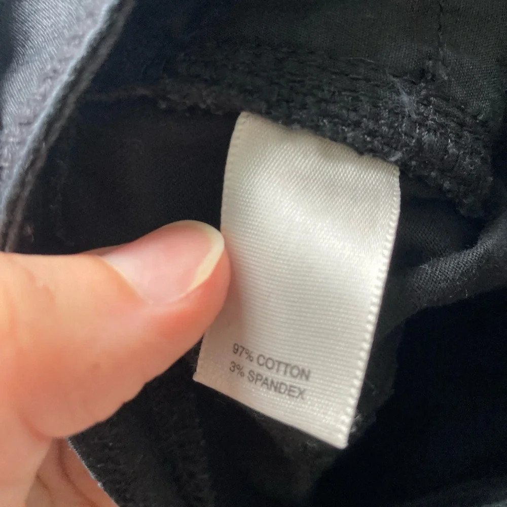 White House Black Market Black Cargo Style Pants Women’s size 00